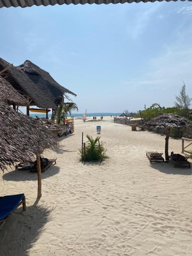 Ndiro Beach House Kendwa Exterior photo