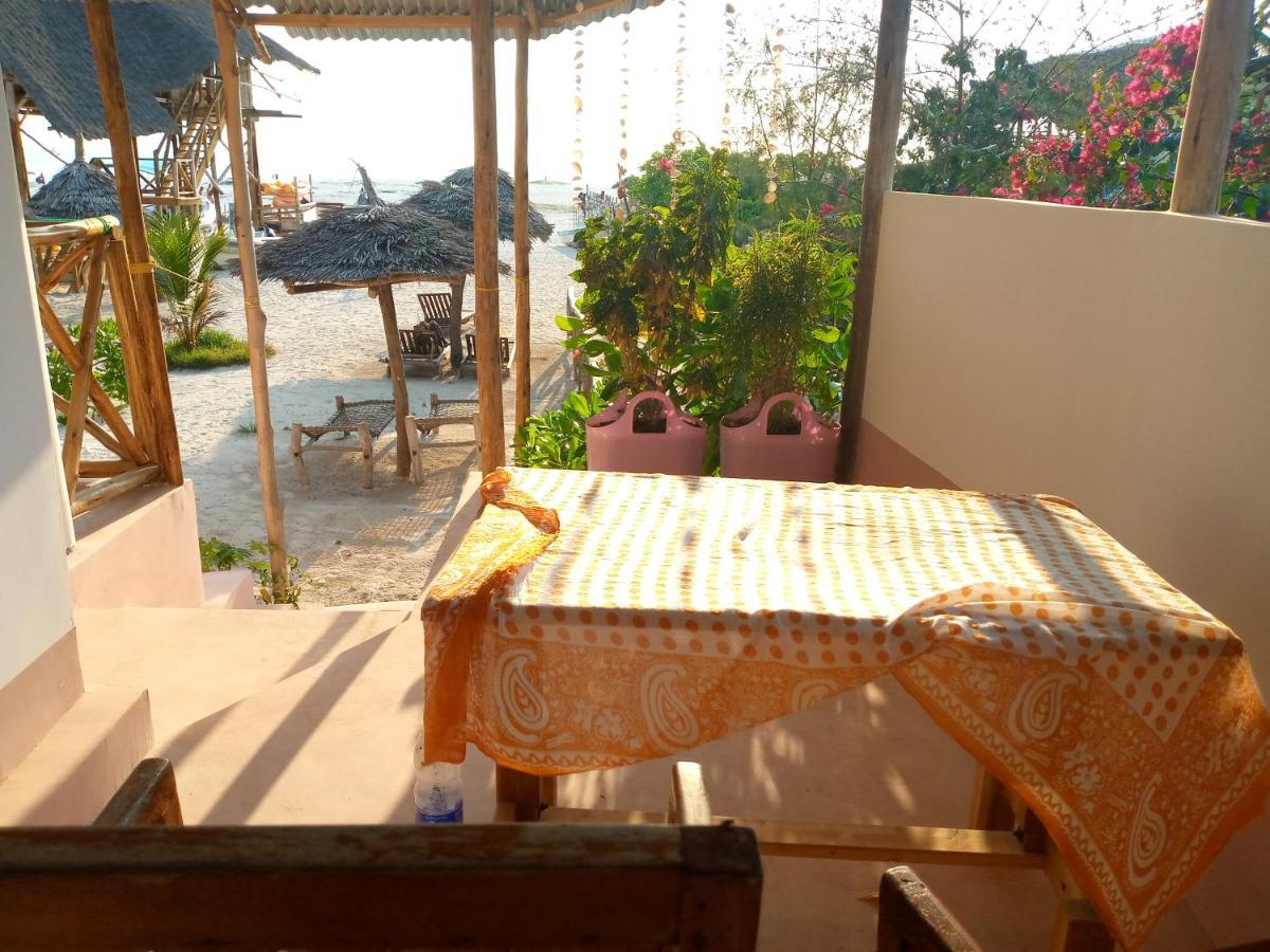 Ndiro Beach House Kendwa Exterior photo