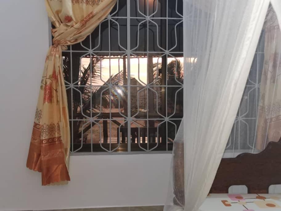 Ndiro Beach House Kendwa Exterior photo
