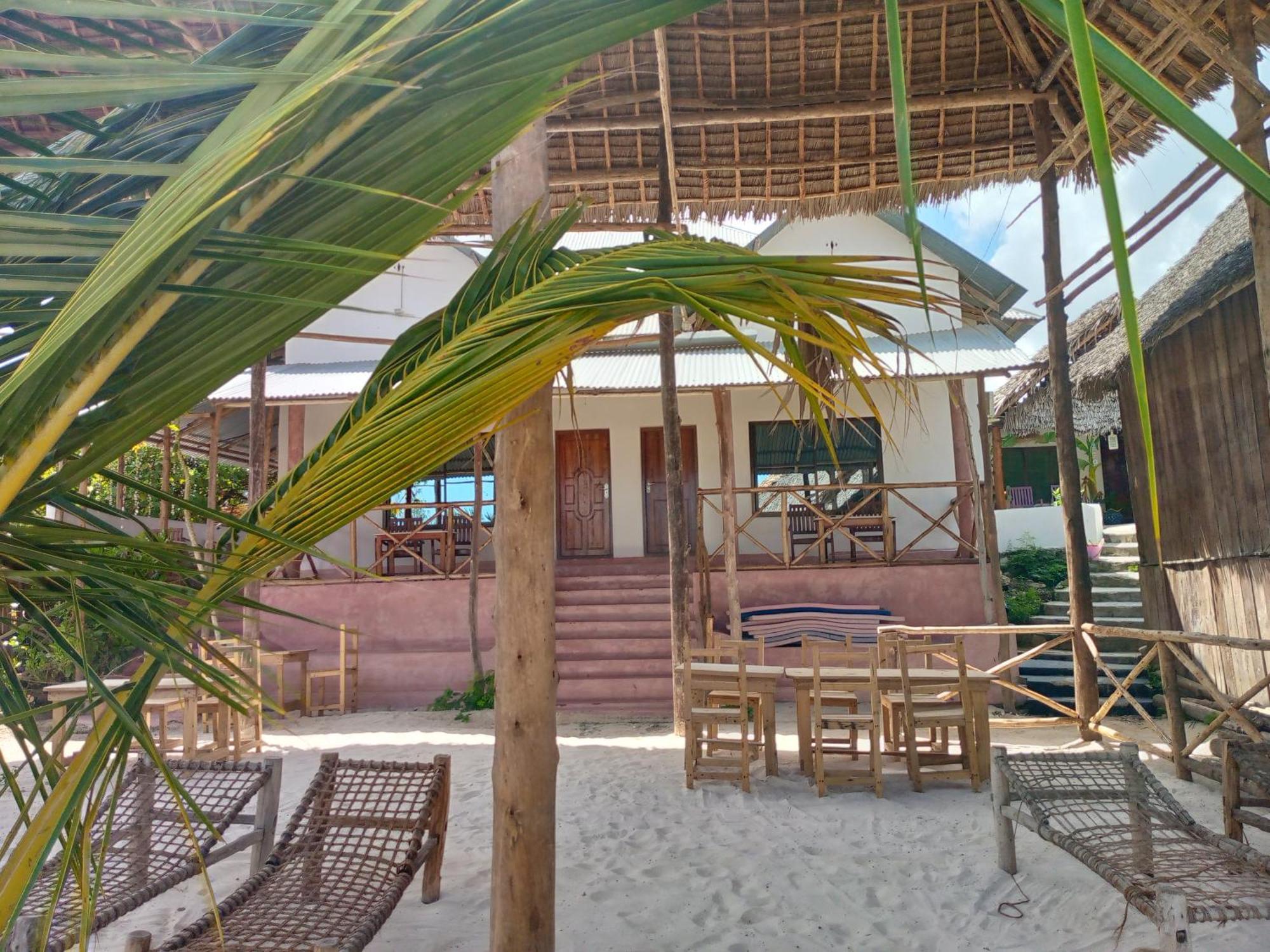 Ndiro Beach House Kendwa Exterior photo